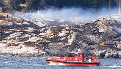 Tragdie v Norsku: pd vrtulnku zabil vech 13 lid na palub. Dva se stle poheuj