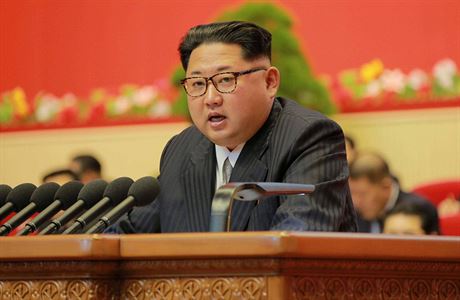 Kim ong-un na sjezdu vládnoucí Korejské strany práce.