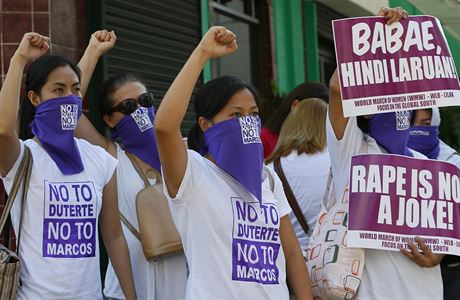 Protesty proti Dutertemu.