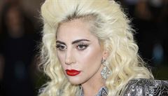 Lady Gaga ek celoveern hereck debut. Zahraje si v remaku slavnho snmku Zrodila se hvzda