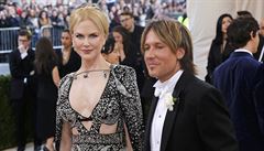 Hereka Nicole Kidman s manelem Keithem Urbanem na Met Gala v New Yorku.