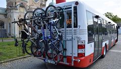 Dopravní podnik v Praze pedstavil speciáln upravený cyklobus.