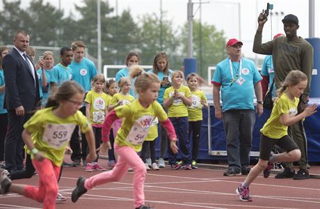 Usain Bolt na okoldov trete v Praze