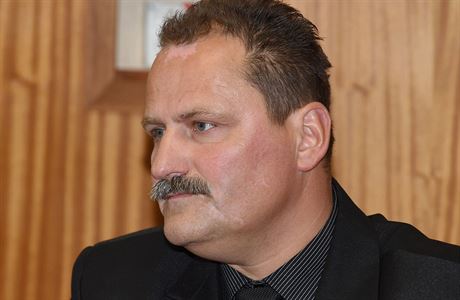 Bývalý editel mstské policie ve ternberku Pavel Pospíil u soudu kvli...