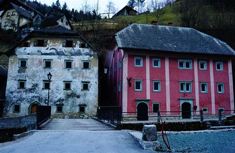 Kropa je díky své zachovalé architektue a technickému ddictví od roku 1953...