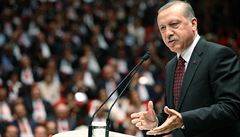 Projev tureckého prezidenta Erdogana v Ankae.