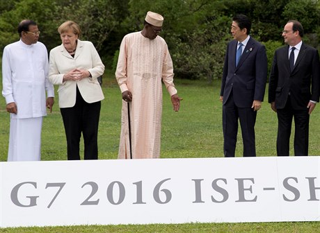 Simmut zemí G7 v Japonsku.