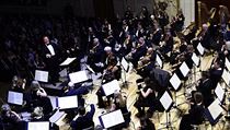 Londýnský Symfonický orchestr BBC s šéfdirigentem Sakarim Oramem vystoupil ve...