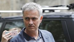 Britská média: Mourinho se dohodl s Manchesterem, smlouvu podepíše v pátek