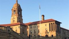 Tohle je sídlo vlády v Pretorii. JAR má dv hlavní msta, parlament se nachází...