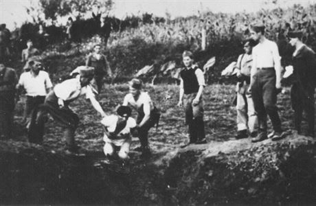 Zabjen vz v koncentranm tboe Jasenovac.