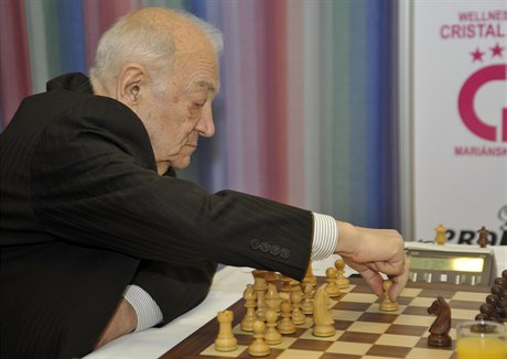 Viktor KORČNOJ, šachista