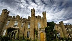 Historický hrad v severní Anglii, kde si mete zarezervovat jeden z patnácti...