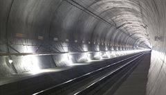 Ve vcarsku oteveli nejdel eleznin tunel na svt. M pes 57 km