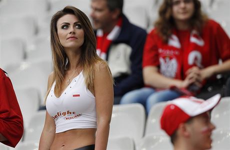 Zápas Nmecko vs. Polsko nabídl krásu nejen na hiti, ale i v hlediti...