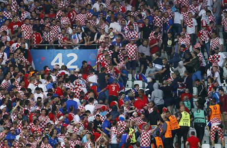 esko vs. Chorvatsko (chorvatt fanouci).