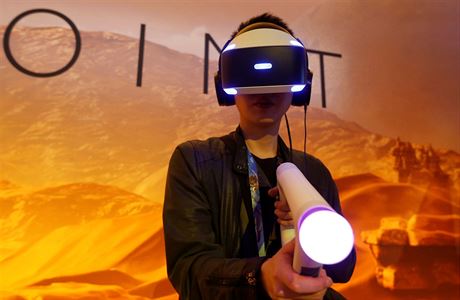 Virtuální realita v podobě Sony a jeho produktu PlayStation VR.