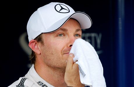 Kvalifikaci F1 v Baku ovládl Niko Rosberg