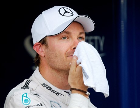 Kvalifikaci F1 v Baku ovládl Niko Rosberg