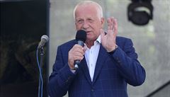 Exprezident Václav Klaus oslavil 19. ervna v Praze na tvanici své 75....