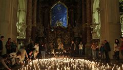 Pražská Noc kostelů nabídne pojízdný kostel i Moře světel