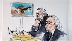 Zpvák Robert Plant (vlevo) a kytarista Jimmy Page v soudní síni.