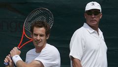 Britský tenista Andy Murray (vlevo) a jeho trenér Ivan Lendl