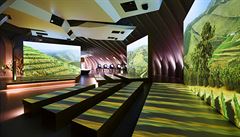Muzeum vína je novou architektonickou chloubou Francie, stojí ve m�st� Bordeaux.