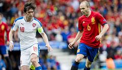 Tomá Rosický (vlevo) a Andrés Iniesta