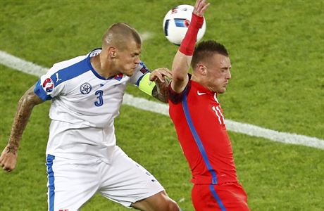 Slovensko vs. Anglie (krtel a Vardy).
