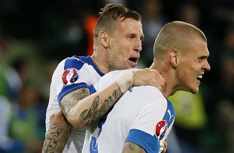 Budou se takto Slováci radovat i po veerním zápase eského týmu?