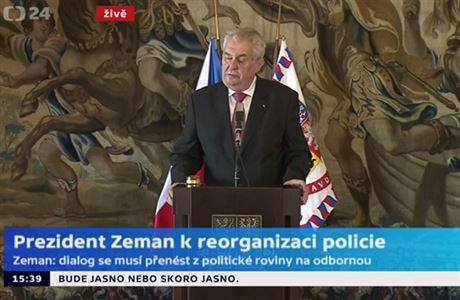 Prezident Milo Zeman na tiskové konferenci.