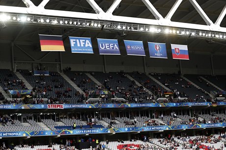 Fotbalové Euro se UEFA vyplatí.
