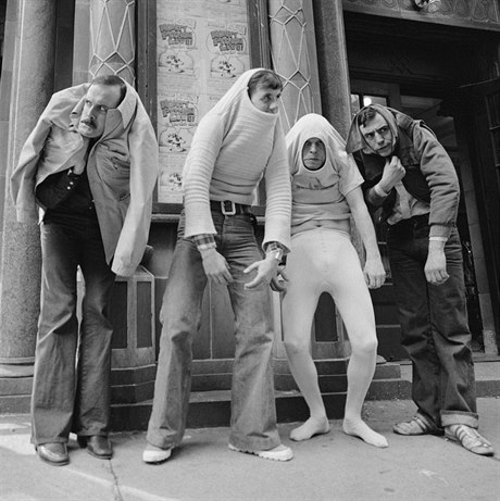 Skupina Monty Python pivedla na televizní obrazovky nco totáln jiného...