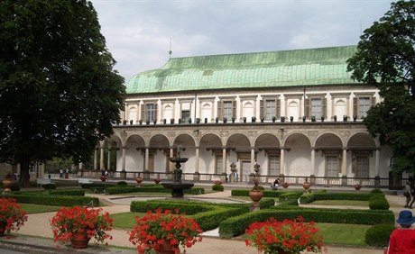 Belvedér neboli Letohrádek královny Anny na Praském hrad.