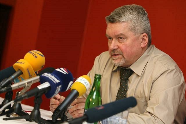 Zden�k Altner