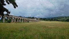 Vasariho akvadukt není jediným akvaduktem, na který v Toskánsku mete narazit.