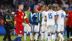 Slovensko vs. Anglie (zklamaný Rooney).