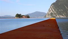 The Floating Piers p�ed spu�t�ním.