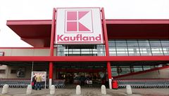 Kvůli problémům s pokladnami musel Kaufland uzavřít desítky obchodů