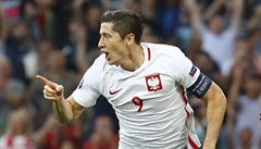 Polsko vs. Portugalsko (Lewandowski slaví gól).