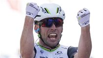 Britsk cyklista Mark Cavendish v cli 188 kilometrov vodn etapy Tour de...