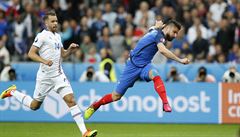 Francie vs. Island (první branka Girouda).