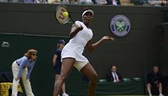 Venus Williamsová ve tvrtfinále Wimbledonu.