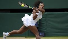 Serena Williamsová ve tvrtfinále Wimbledonu.