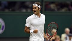 Semifinále Wimbledonu mezi Miloem Raoniem a Rogerem Federerem.