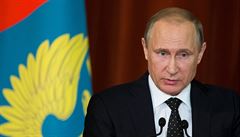 CHUCHMA: Na ruský způsob. Putin a Kejval nemístně vytahují osmdesátá léta
