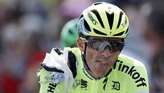 Alberto Contador se zranil hned v první etap Tour.