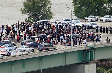 Lid v americkm Memphisu protestujc proti zsahm policie v uplynulm tdnu.