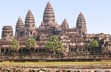 Angkor Vat, bývalé centrum Khmerské íe a památka chránná UNESCO